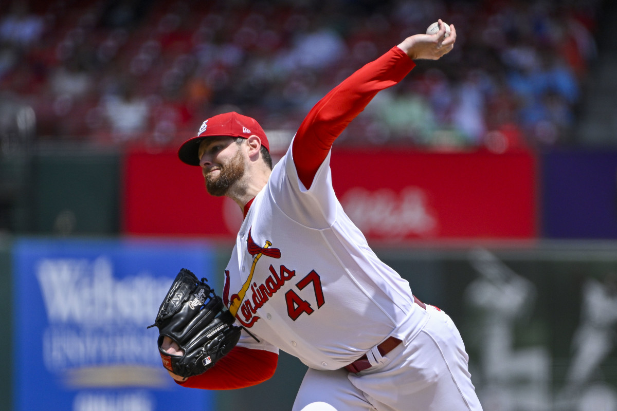 St. Louis Cardinals starting pitcher Jordan Montgomery pitches against the SF Giants during the second inning at Busch Stadium. (2023)